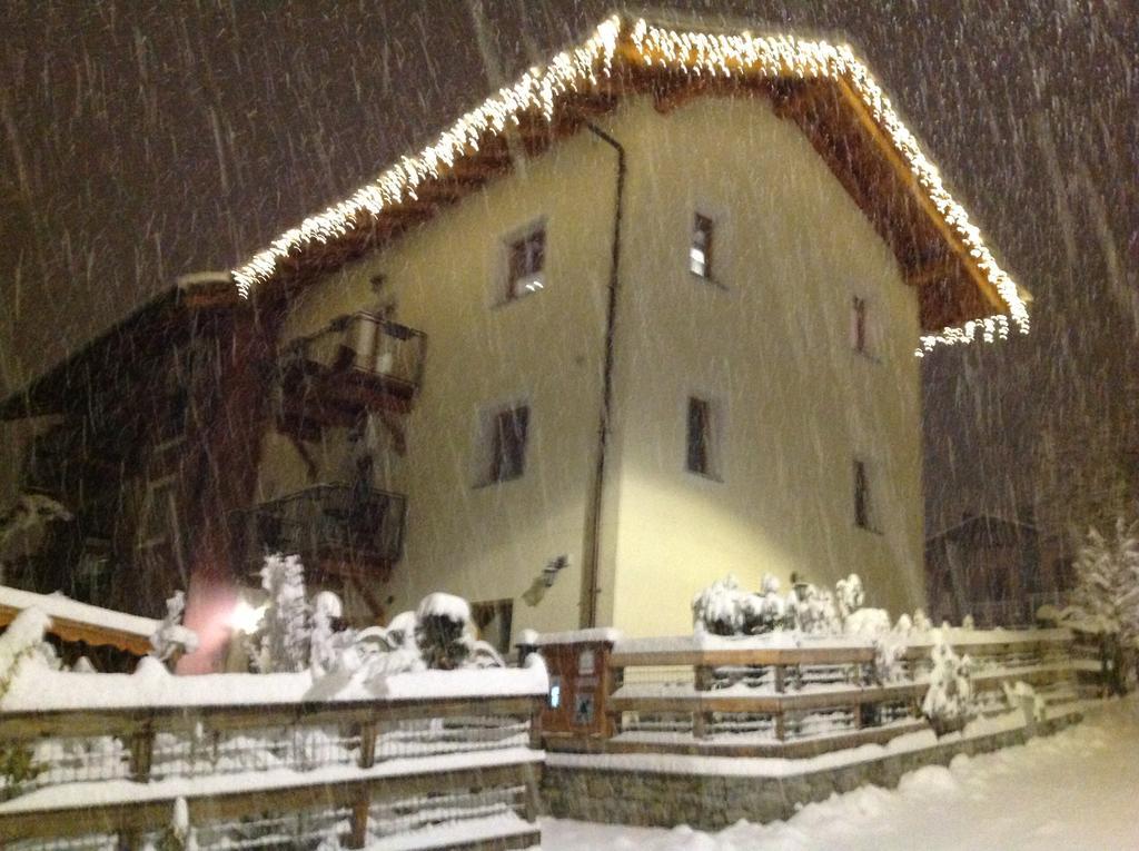 Agriturismo Gli Elfi Aosta Exterior foto
